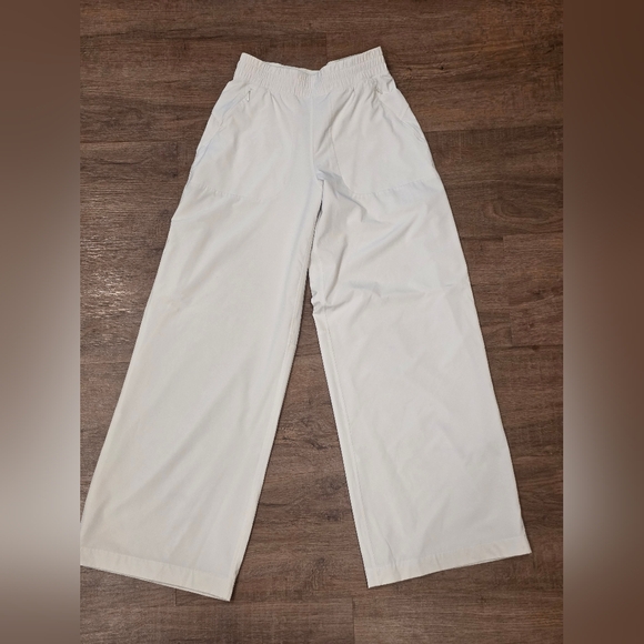 Lululemon Swift Wide-Leg Mid-Rise Pant *Full Length Bone - Picture 4 of 6